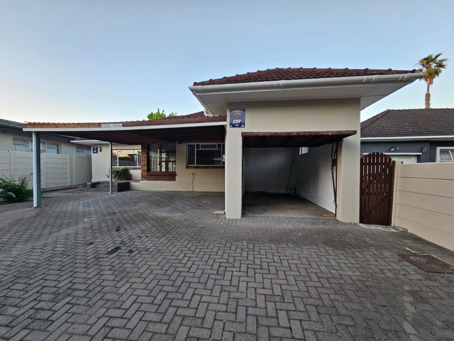 5 Bedroom Property for Sale in Boston Western Cape